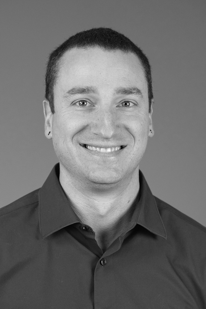 Grayson Milbourne headshot