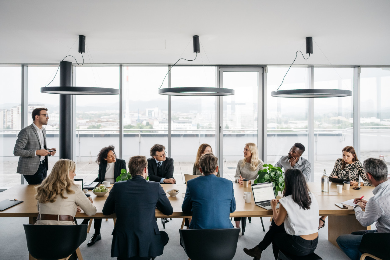people in meeting